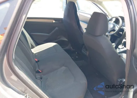 2013 Volkswagen Passat 2.5L S from USA, damaged, VIN 1VWAP7A39DC135478